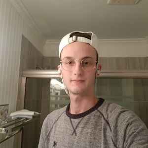 Meet your Posher, Nick